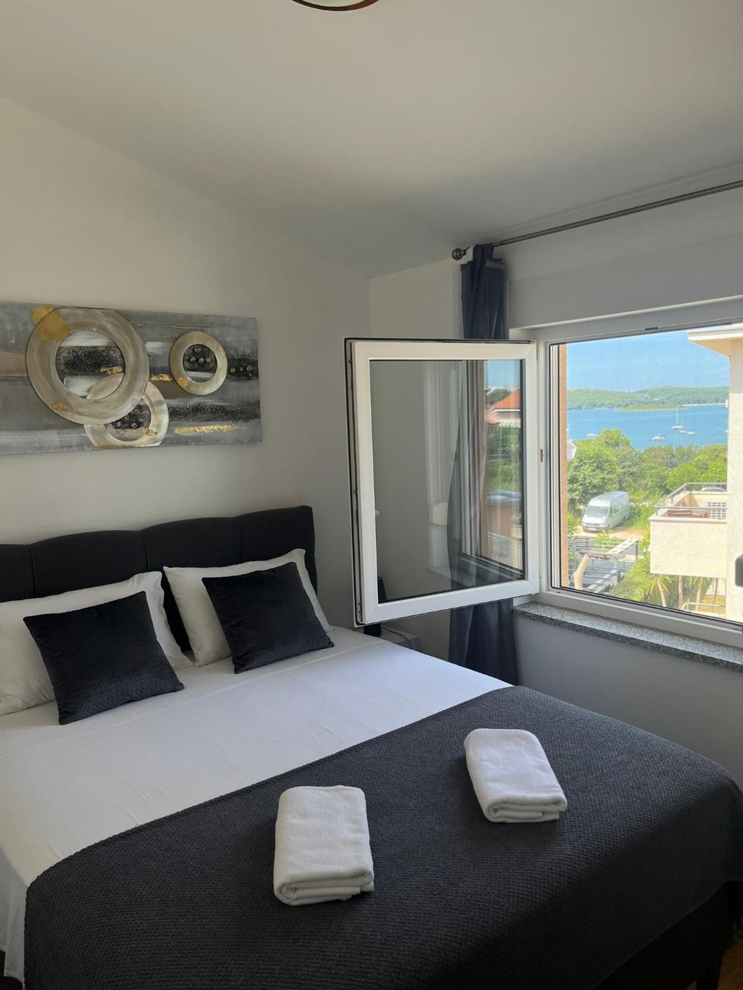 Apartment Loly Medulin Exterior foto